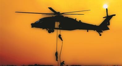 陸軍某部攜手某陸航旅開(kāi)展機(jī)降訓(xùn)練